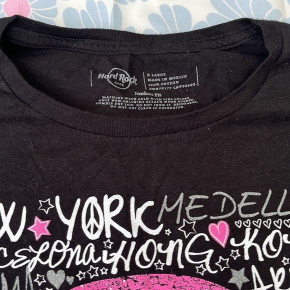 HARD ROCK CAFE TEE - Picture 2 of 3